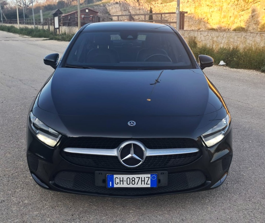 Mercedes-benz A 180 d Automatic Business V177 (IVA ESPOSTA)