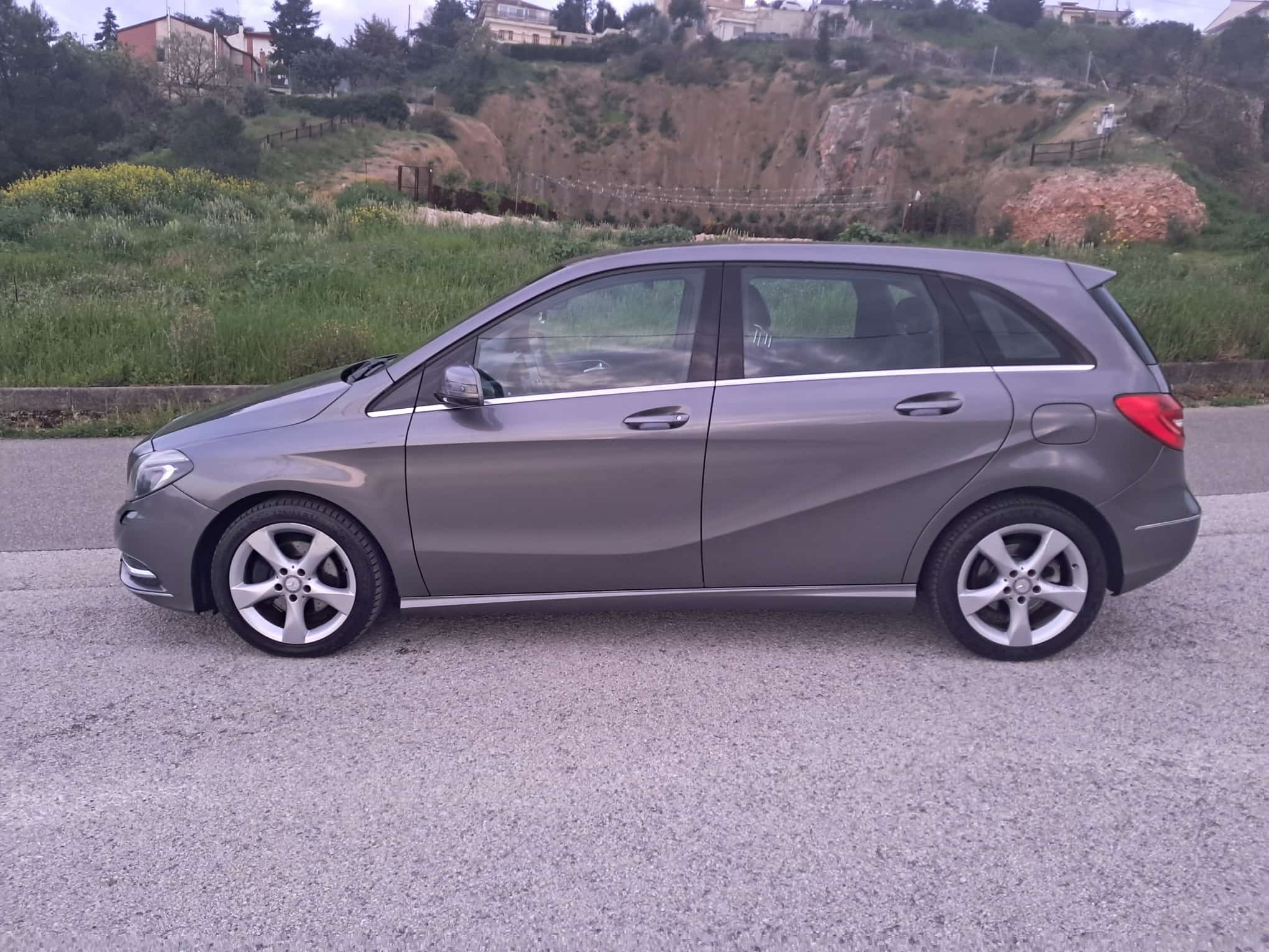 Mercedes-benz B 180 CDI BlueEFFICIENCY Premium