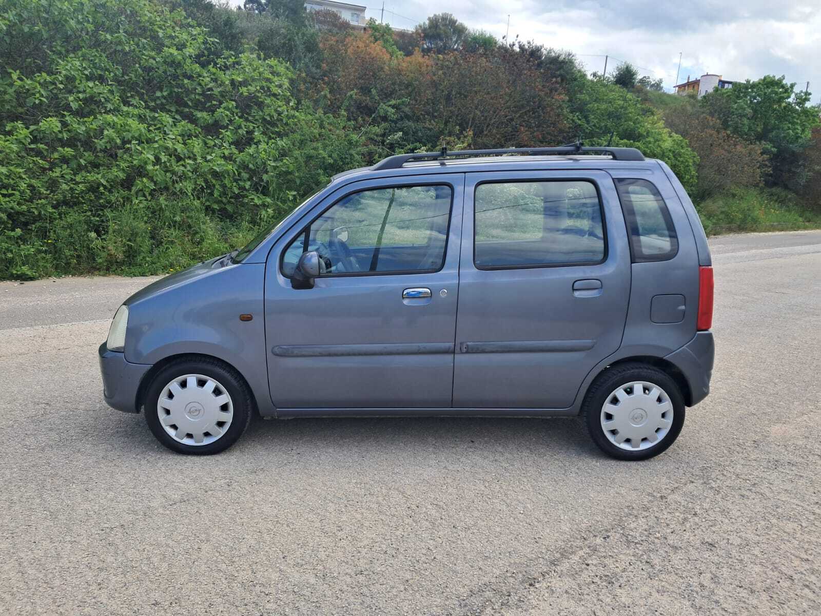 Opel Agila 1200 benz