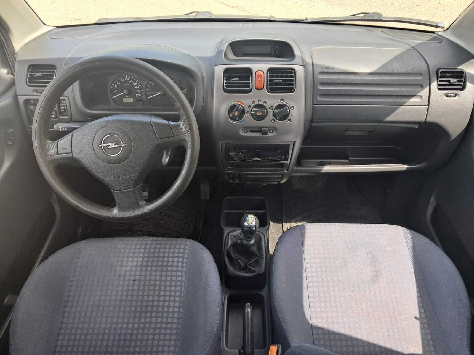Opel Agila 1200 benz