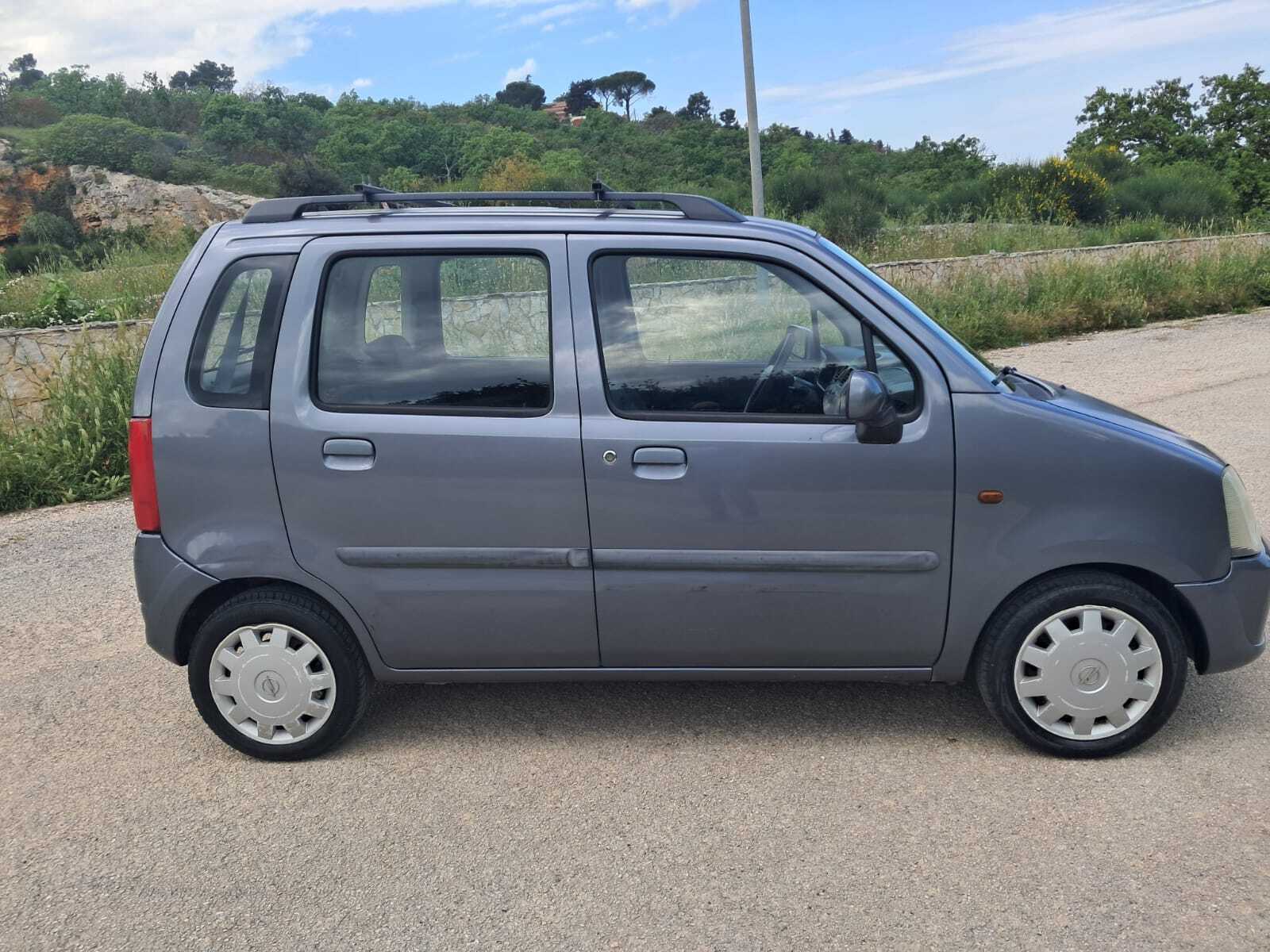 Opel Agila 1200 benz