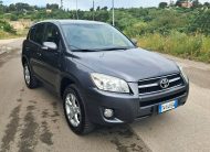 Toyota RAV4 2.2 D-4D 150 CV DPF Luxury, Diesel 150 cv, 5 porte