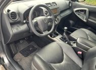Toyota RAV4 2.2 D-4D 150 CV DPF Luxury, Diesel 150 cv, 5 porte