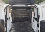 Fiat Doblo 1.6 MJT 105CV S&S PC-TN Cargo Lounge – 3 posti – Doppia porta laterale e voletto posteriore