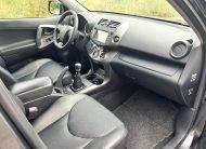 Toyota RAV4 2.2 D-4D 150 CV DPF Luxury, Diesel 150 cv, 5 porte