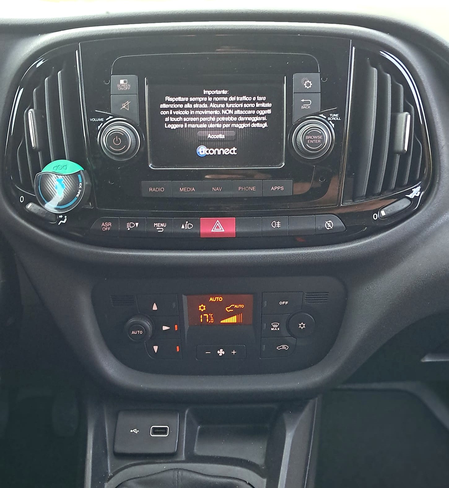 Fiat Doblo 1.6 MJT 105CV S&S PC-TN Cargo Lounge – 3 posti – Doppia porta laterale e voletto posteriore