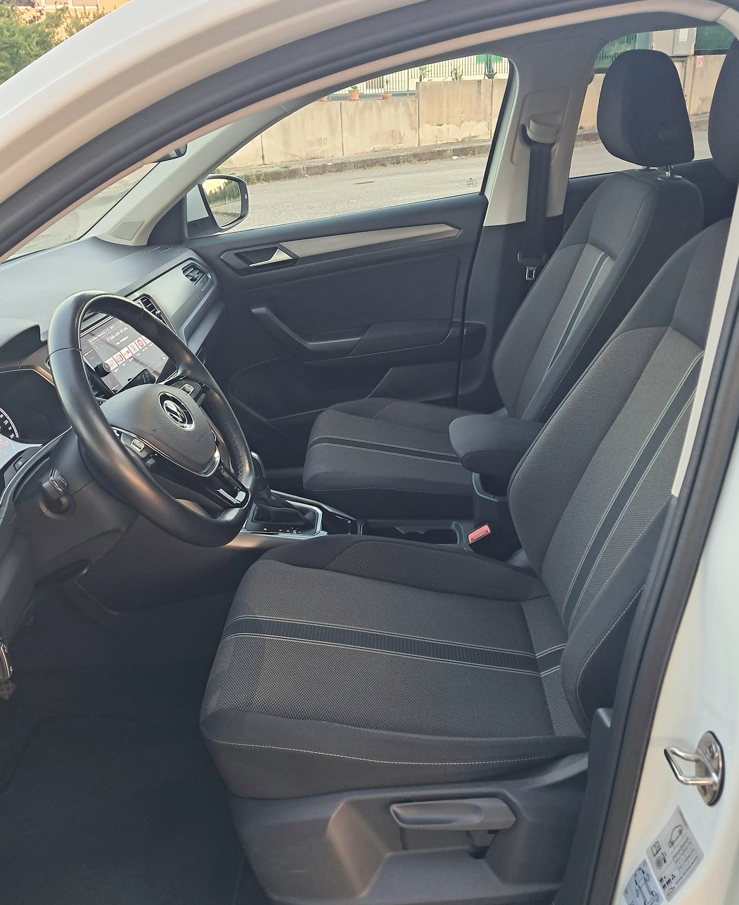 Volkswagen T-Roc 2.0 TDI SCR 150 CV DSG Advanced BlueMotion Technology (IVA Esp)