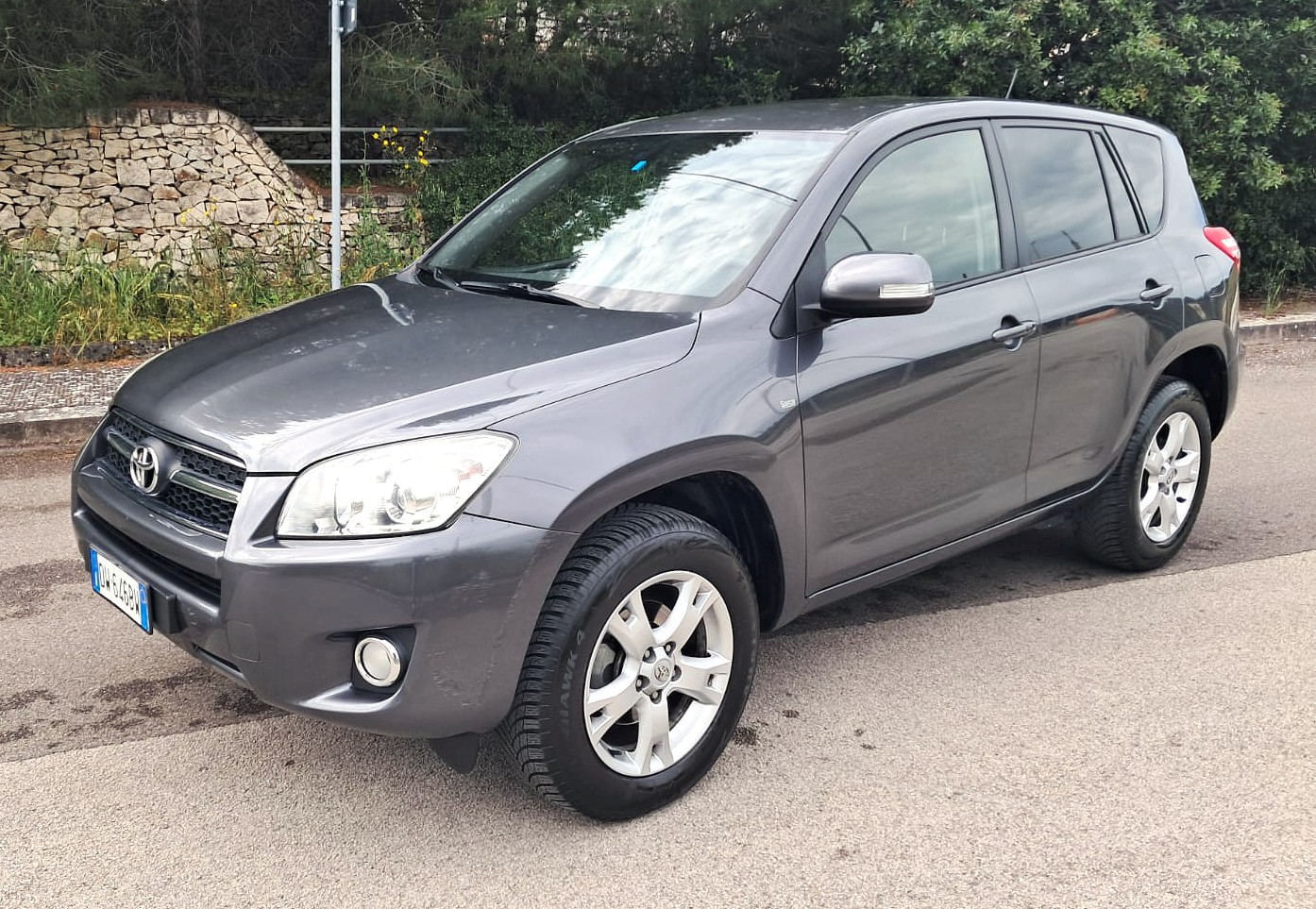 Toyota RAV4 2.2 D-4D 150 CV DPF Luxury, Diesel 150 cv, 5 porte