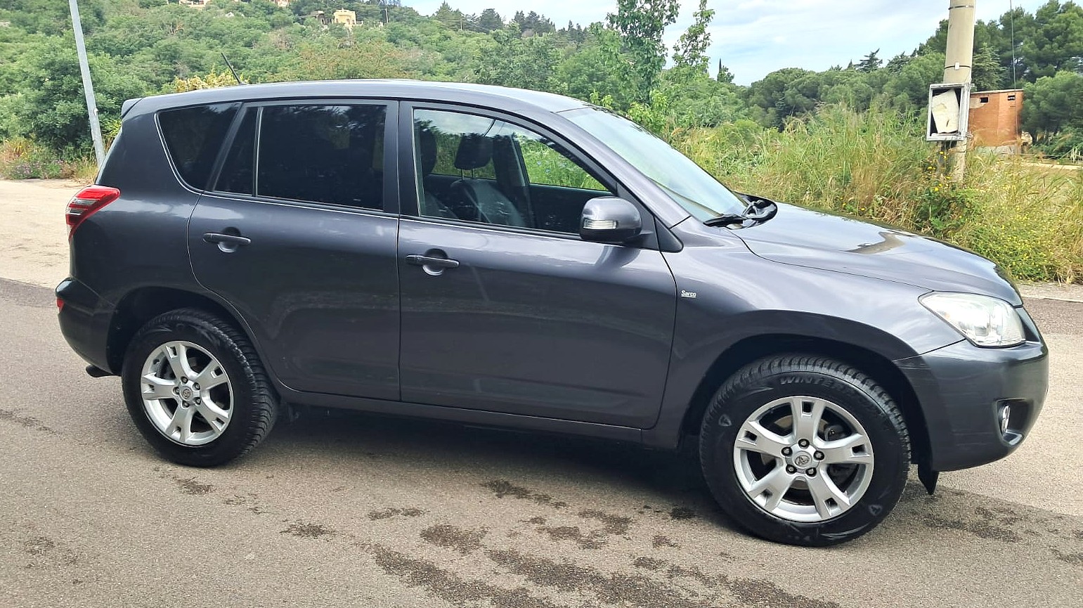 Toyota RAV4 2.2 D-4D 150 CV DPF Luxury, Diesel 150 cv, 5 porte