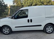 Fiat Doblo 1.6 MJT 105CV S&S PC-TN Cargo Lounge – 3 posti – Doppia porta laterale e voletto posteriore