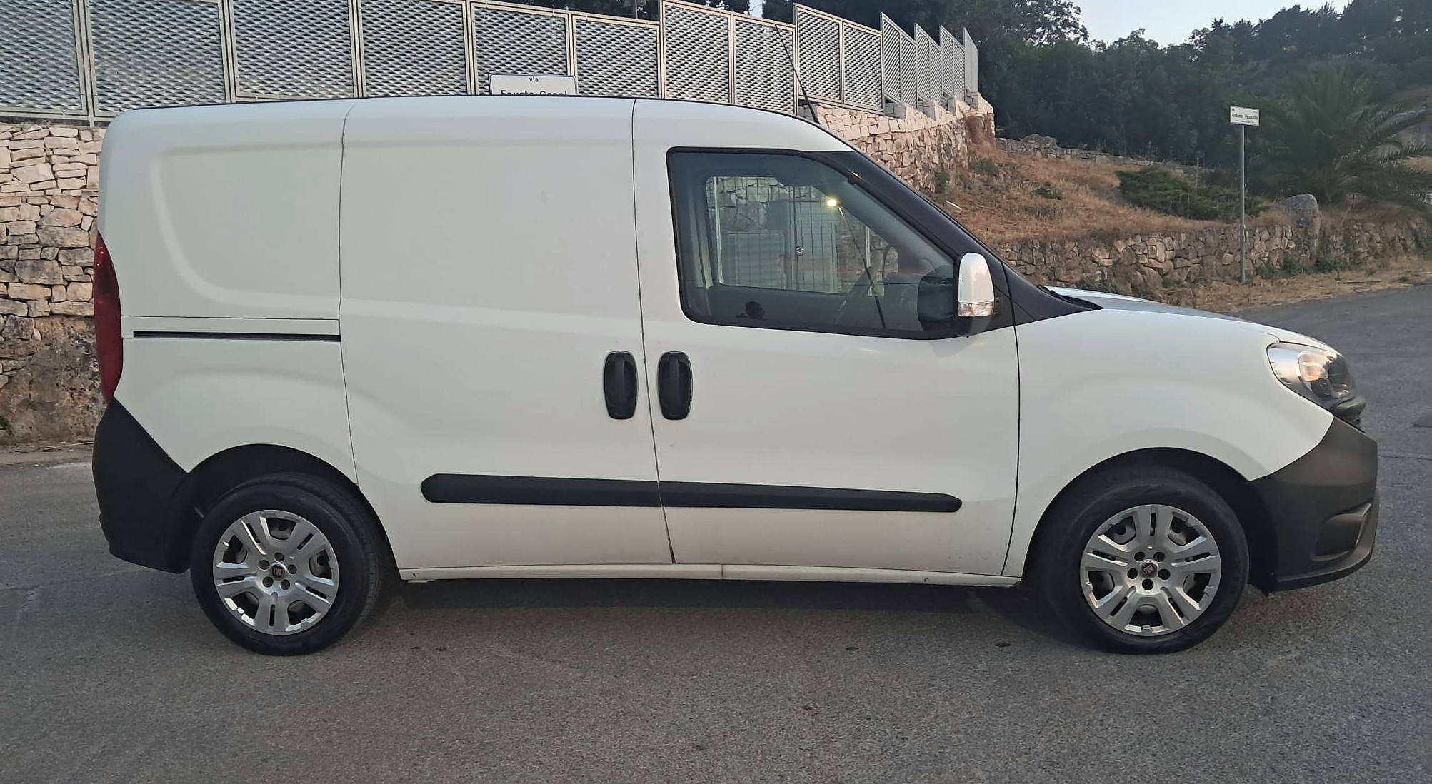 Fiat Doblò 1.6 Multijet Cargo – 3 posti (Iva Esposta)