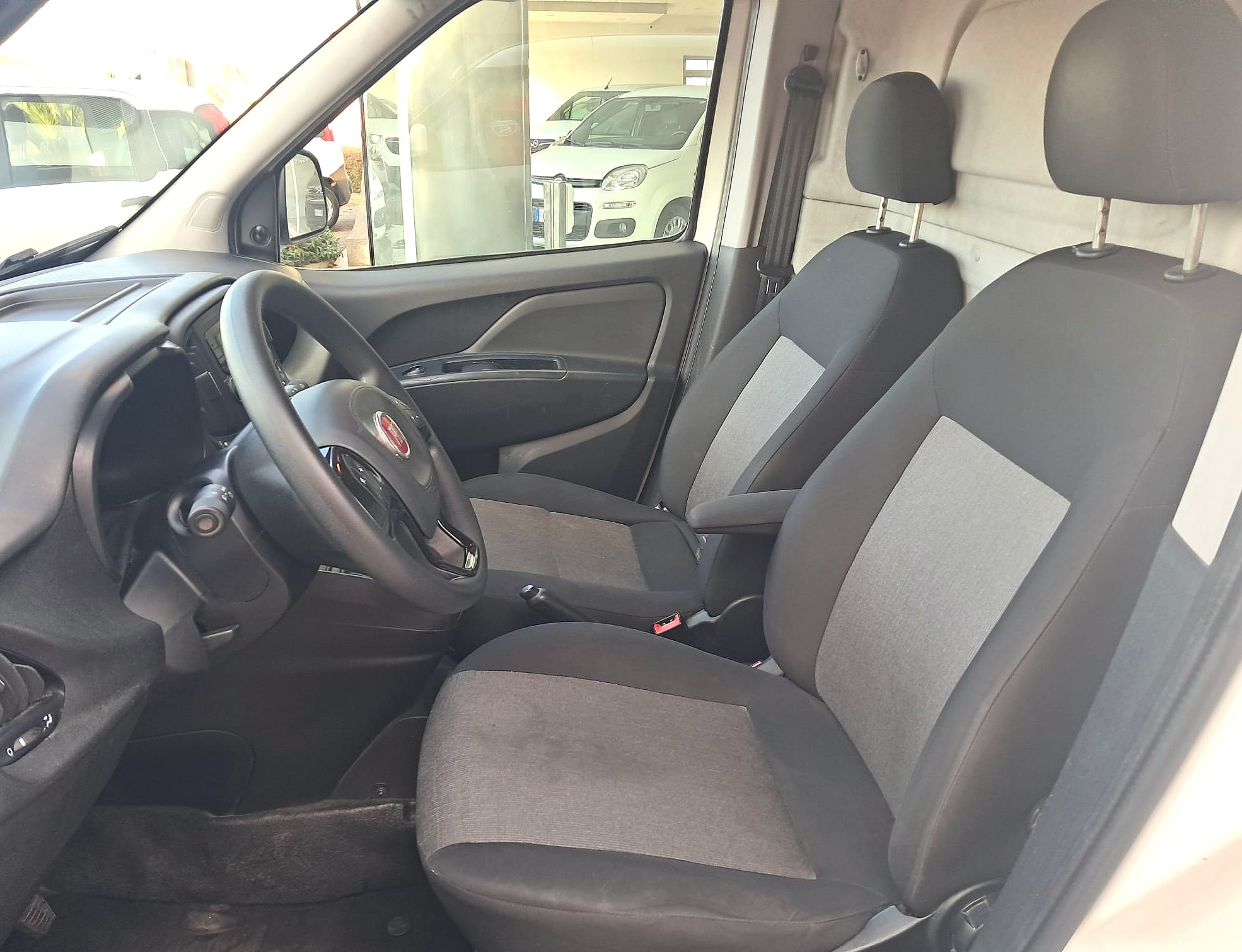 Fiat Doblò 1.6 MJT 105CV PC-TN Cargo Lamierato SX – Doppia porta laterale (Iva Esposta)