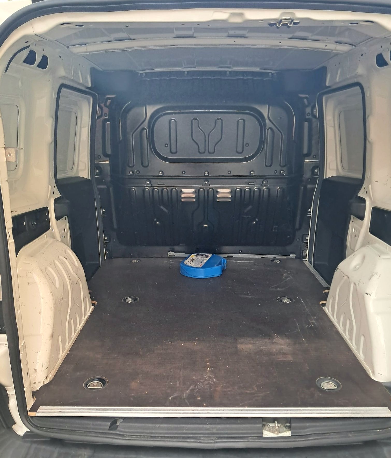 Fiat Doblò 1.6 MJT 105CV PC-TN Cargo Lamierato SX – Doppia porta laterale (Iva Esposta)