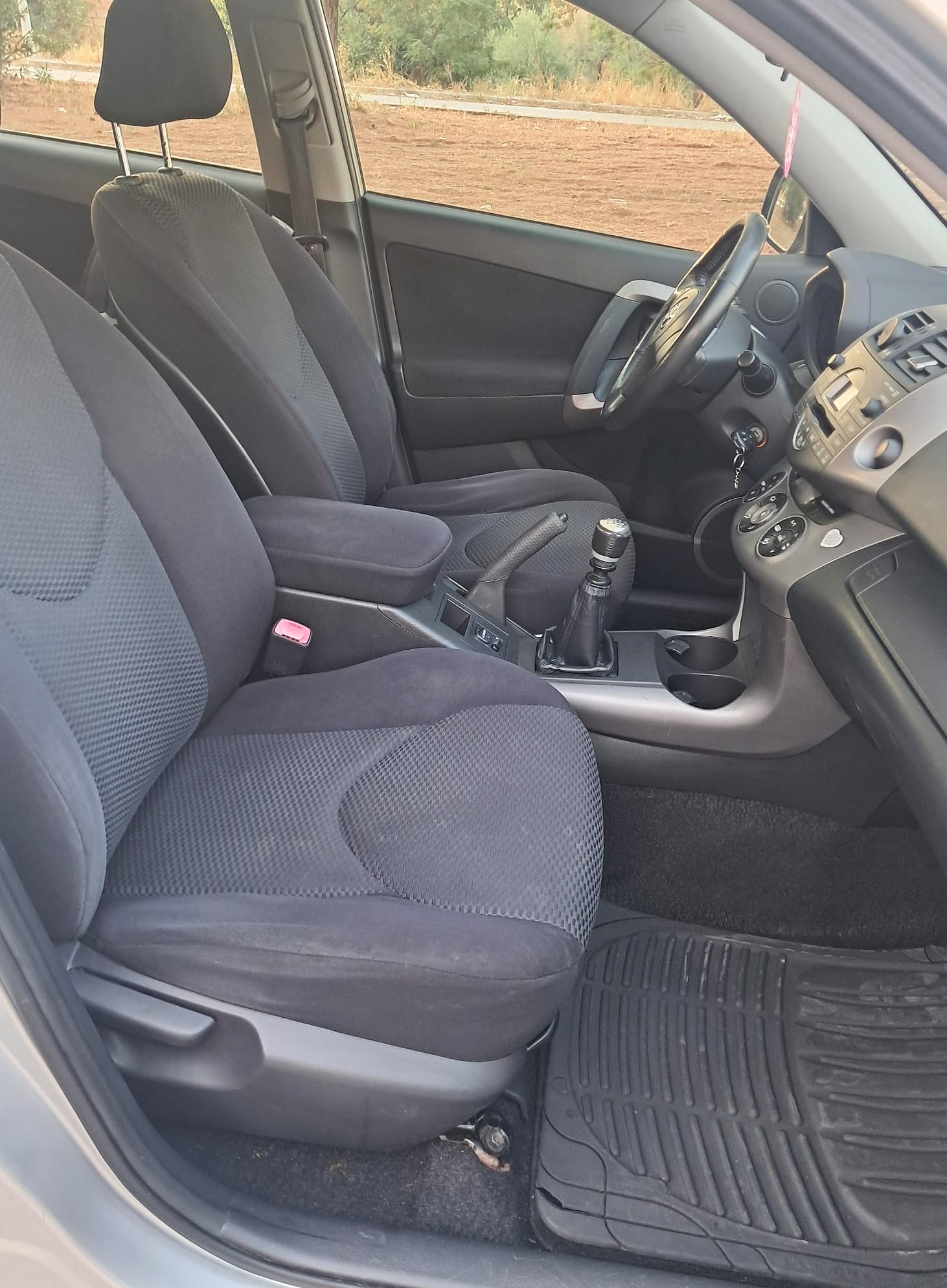 RAV4 2.2 D-4D 136 CV Sol