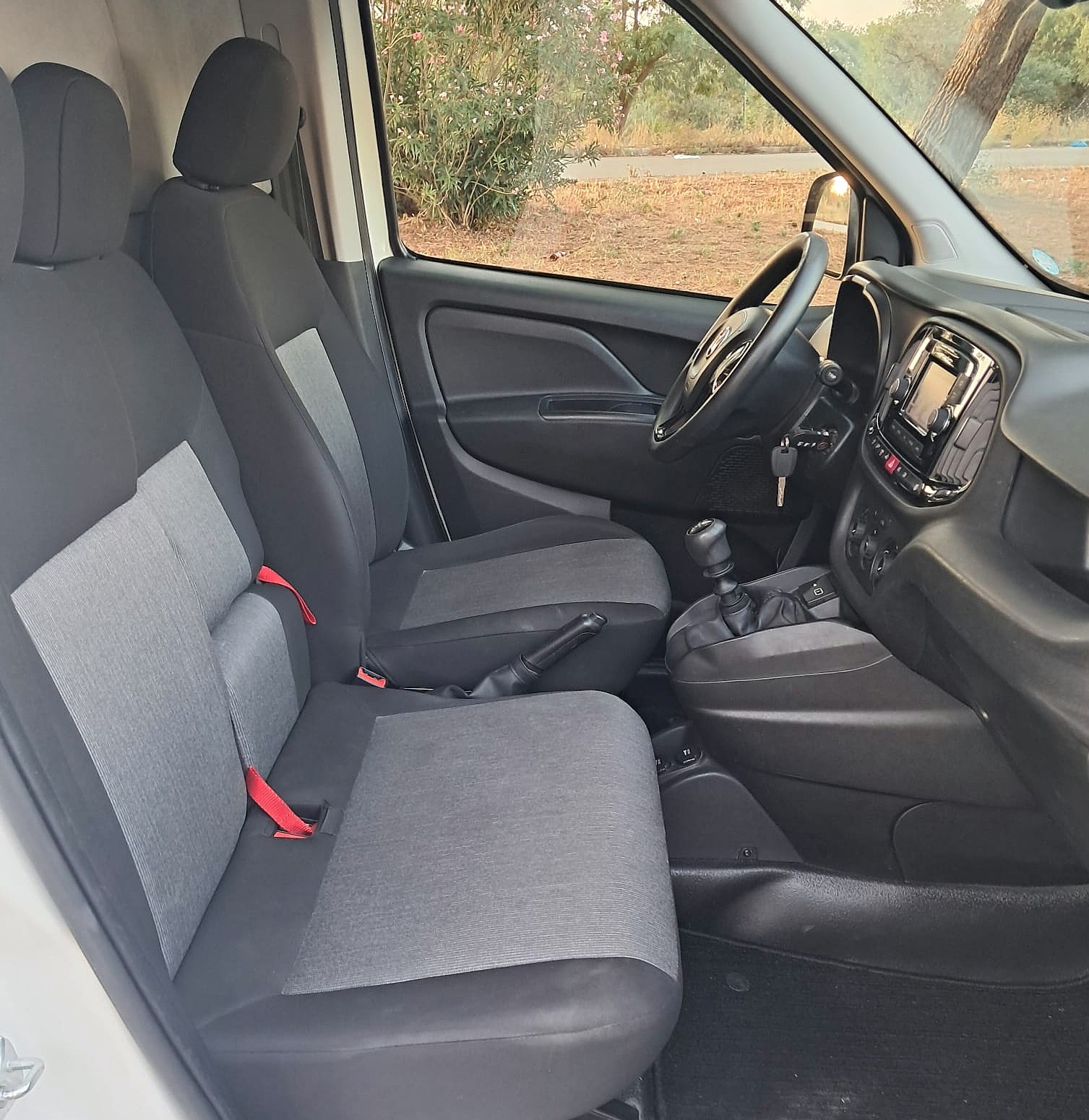 Doblò 1.6 MJT 105CV S&S PL-TN Cargo Maxi Lounge – 3 posti
