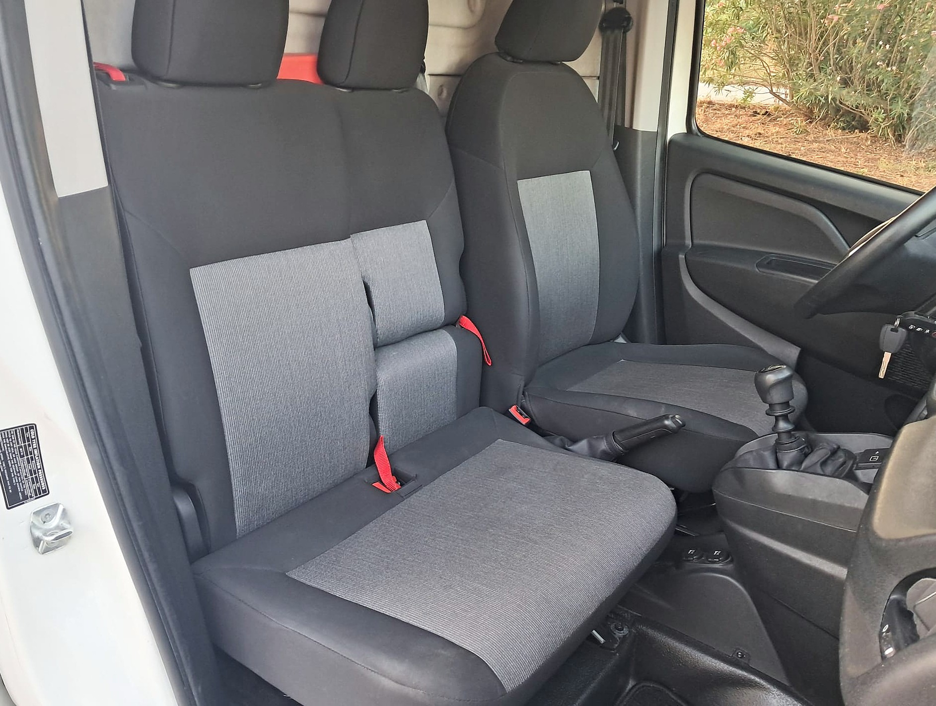 Doblò 1.6 MJT 105CV S&S PL-TN Cargo Maxi Lounge – 3 posti