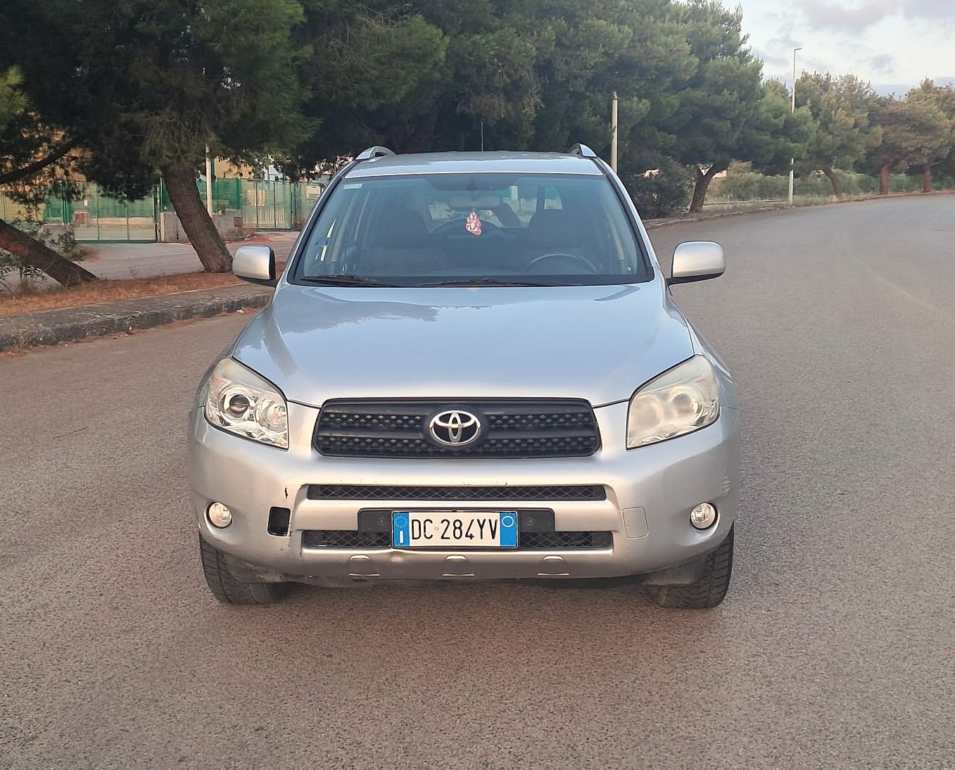 RAV4 2.2 D-4D 136 CV Sol