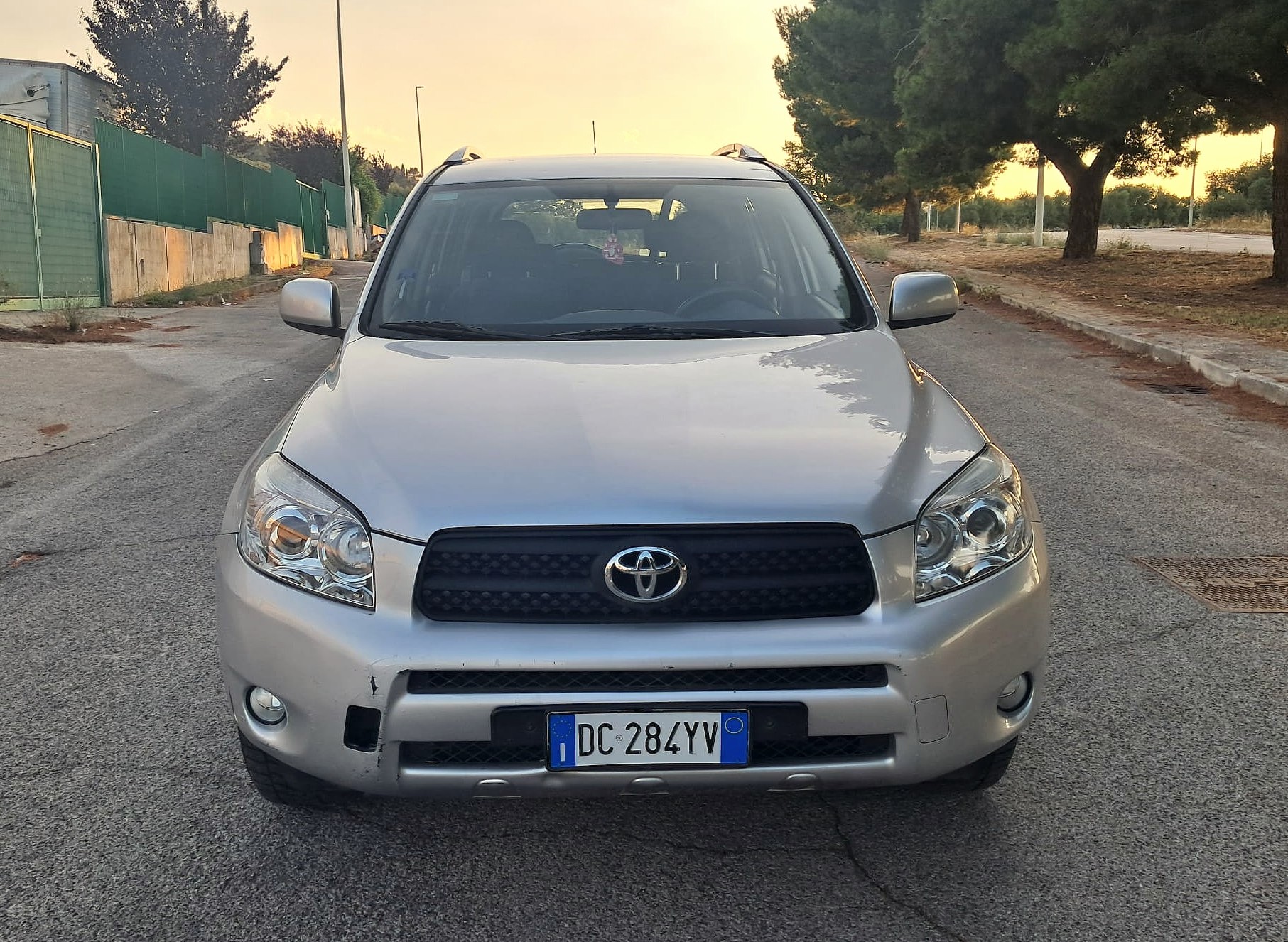 RAV4 2.2 D-4D 136 CV Sol