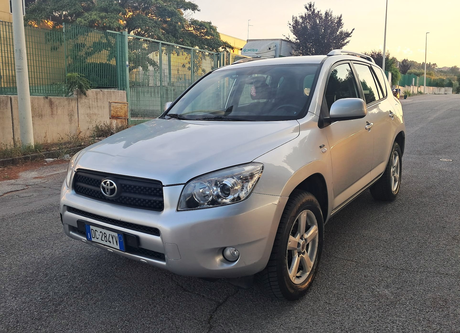 RAV4 2.2 D-4D 136 CV Sol