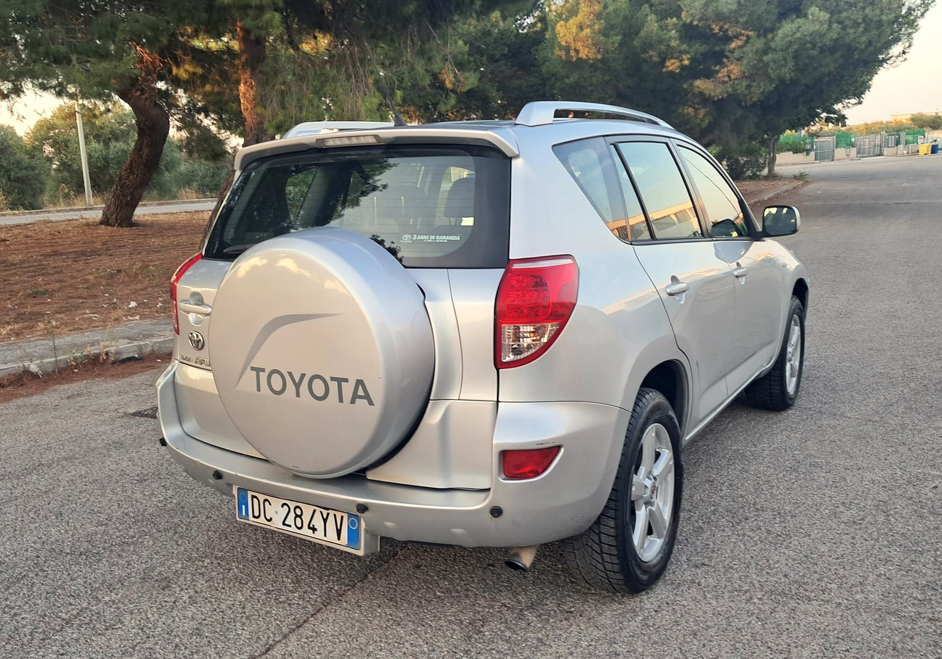 RAV4 2.2 D-4D 136 CV Sol
