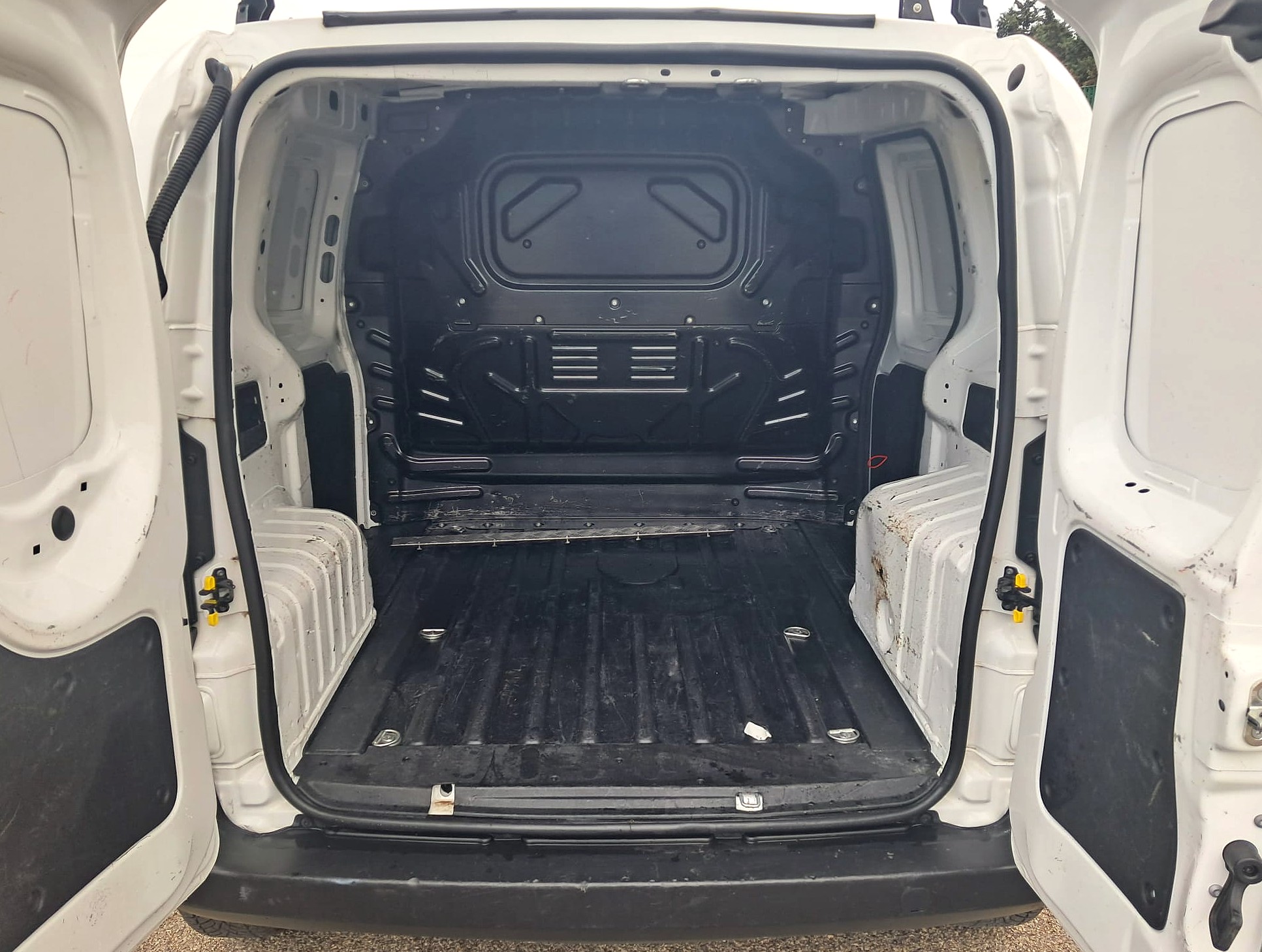 Fiat Fiorino 1.3 mtj 95cv cargo 31/12/2020 (IVA ESPOSTA)