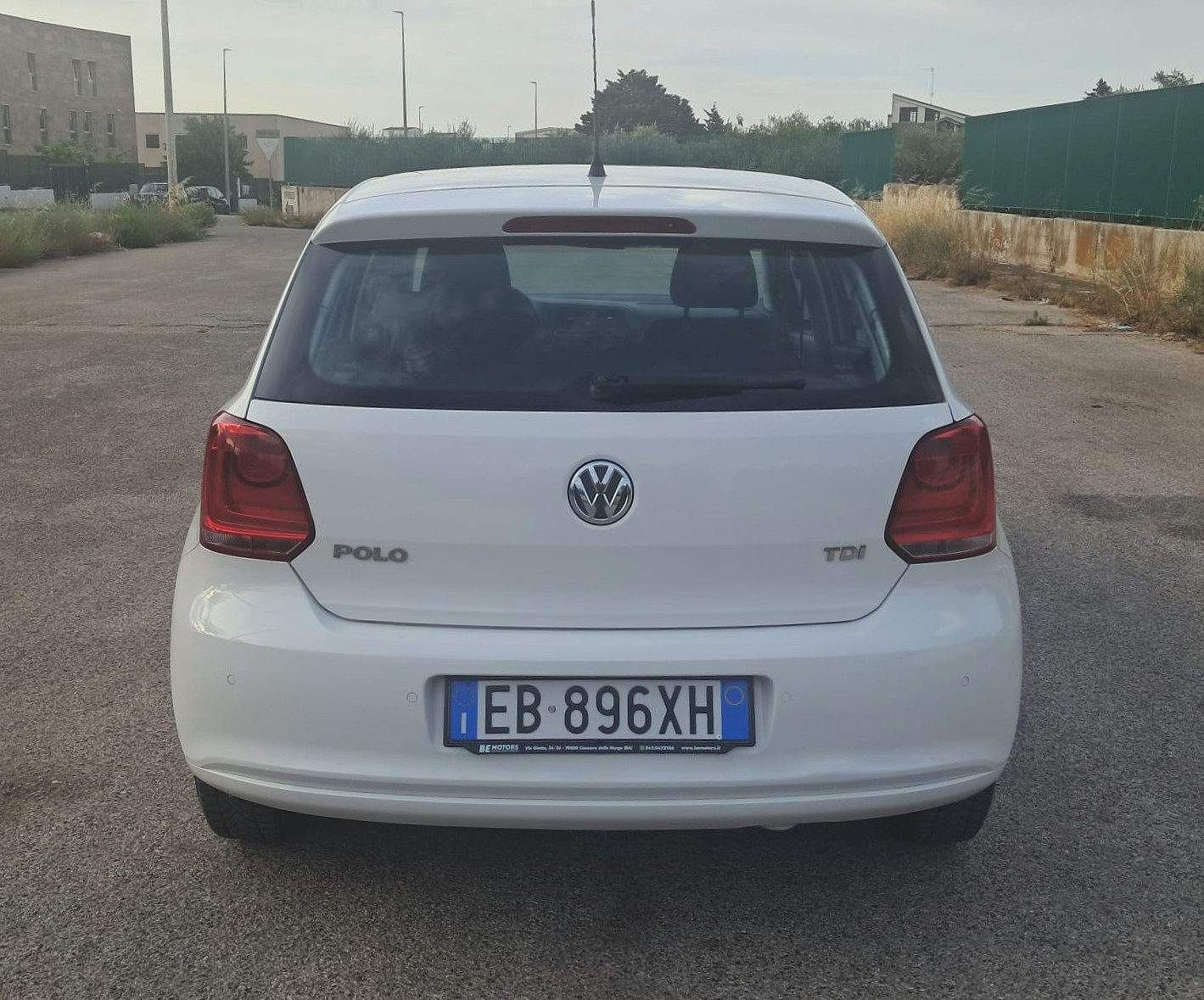Volkswagen Polo 1.6 75CV – Comfortline (Ideale per neopatentati)