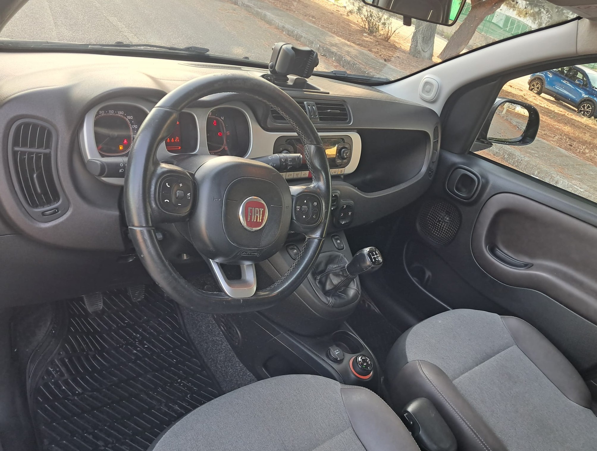 Fiat Panda 1.3 M-Jet Cross 4×4 con gancio traino