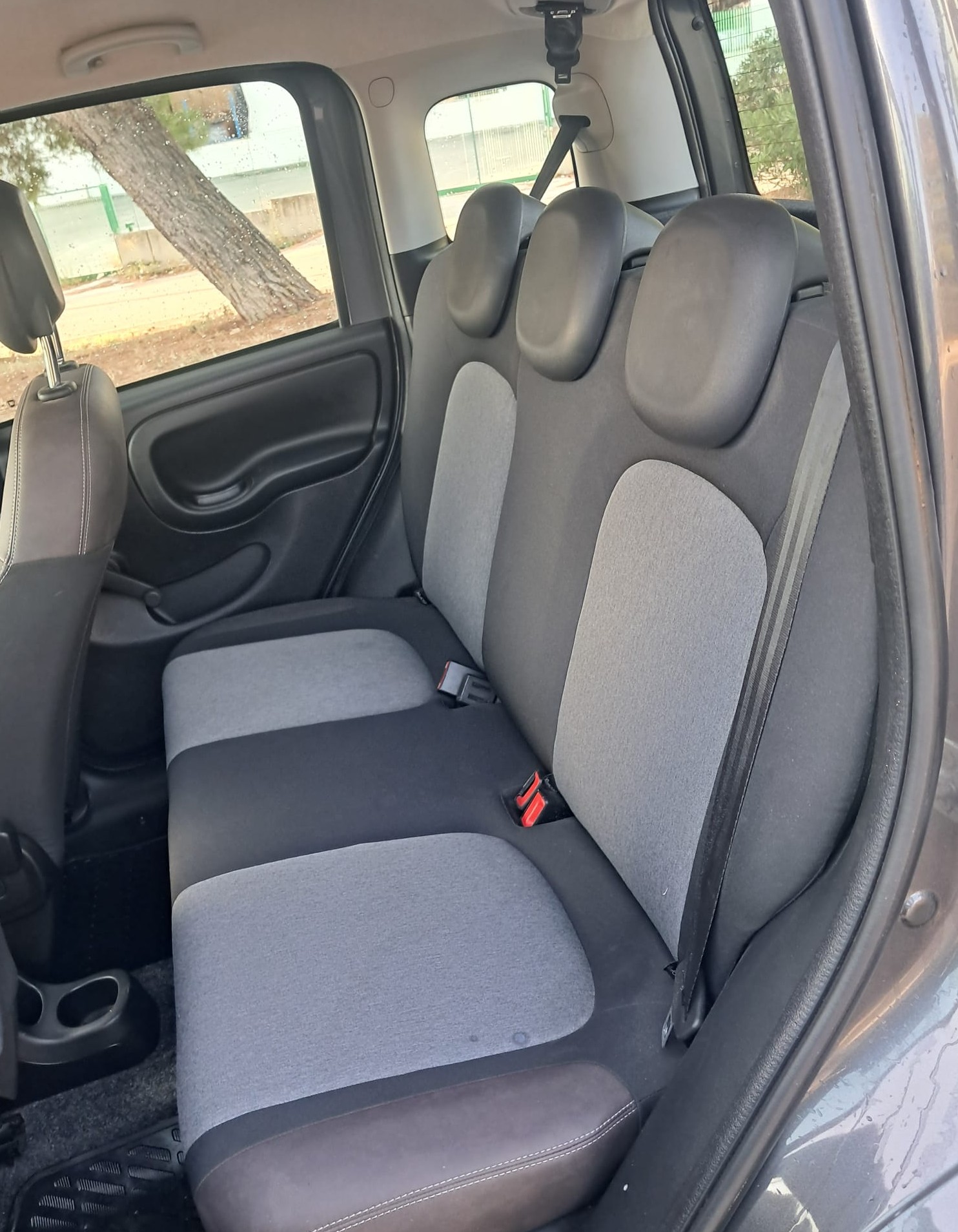 Fiat Panda 1.3 M-Jet Cross 4×4 con gancio traino