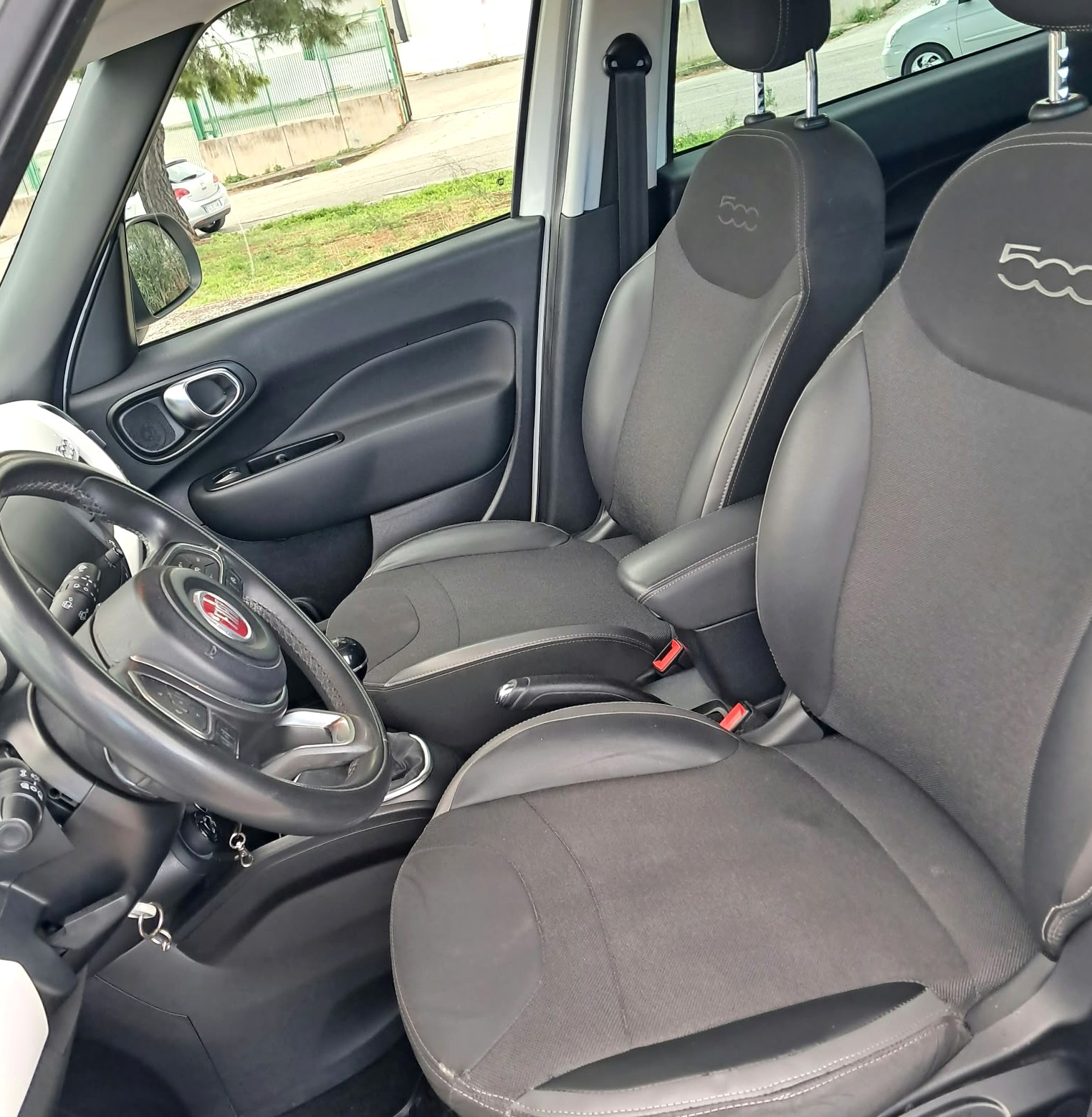 Fiat 500L 1.6 Multijet 120 CV Mirror City Cross