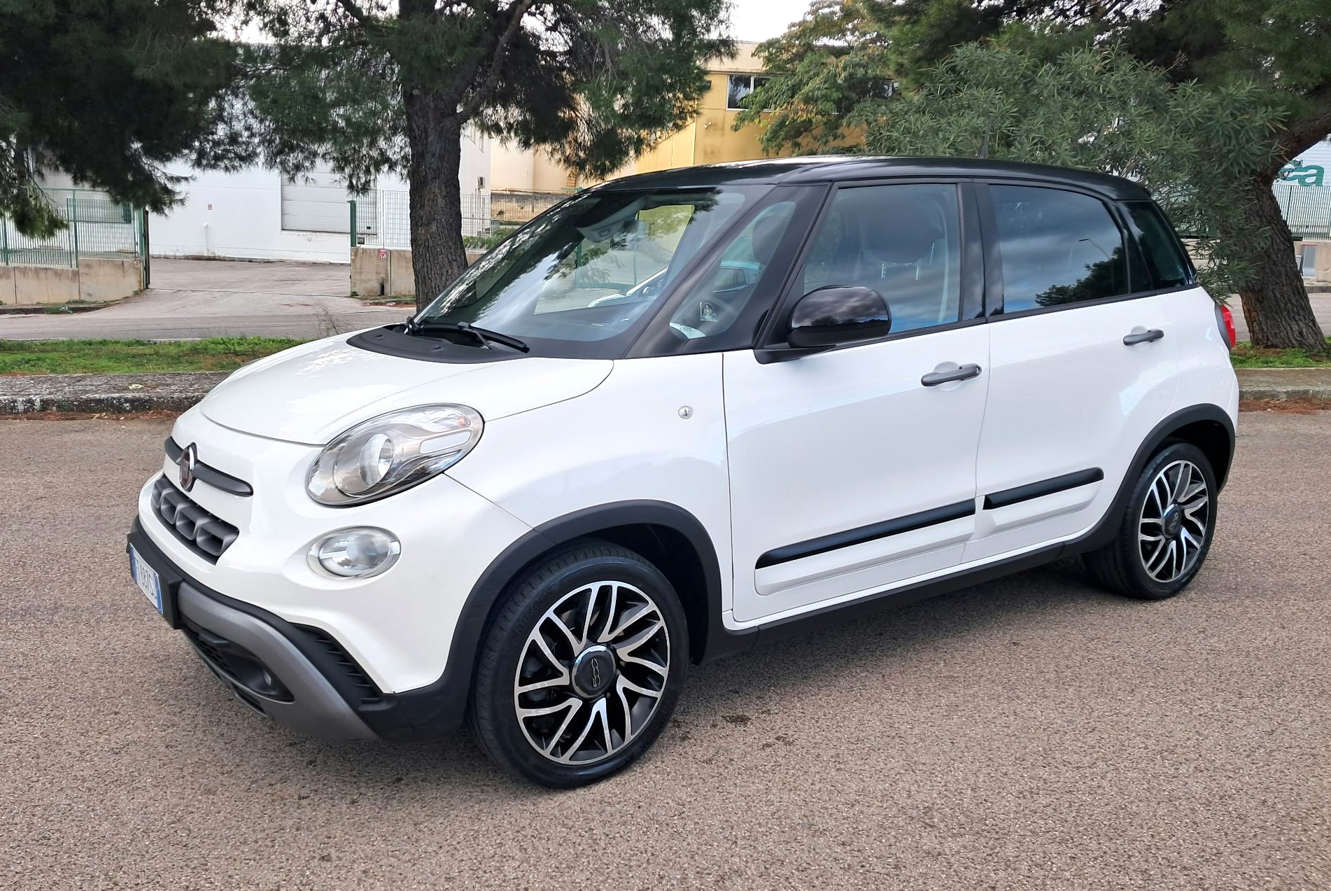 Fiat 500L 1.6 Multijet 120 CV Mirror City Cross