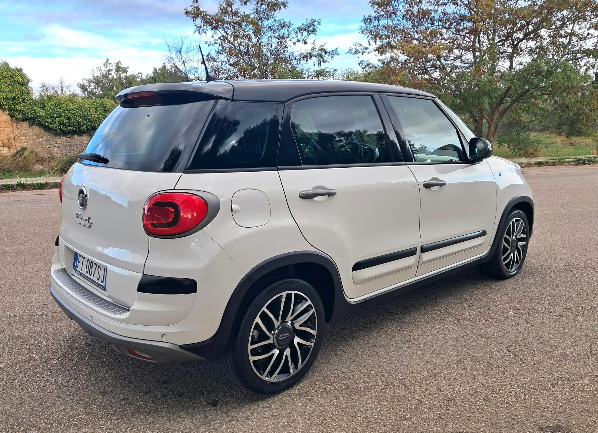 Fiat 500L 1.6 Multijet 120 CV Mirror City Cross